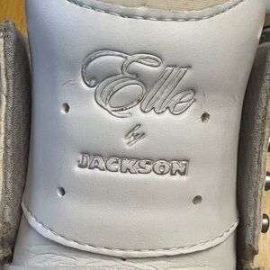 JACKSON Elle Figure Skates 5.5 Regular